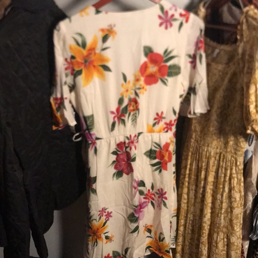 Old Navy - Picture 5 of 5